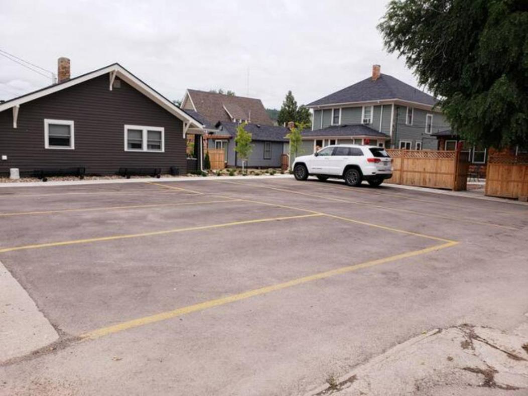 Modern Luxury Bungalow Steps From Dt Activities Rapid City Exterior photo